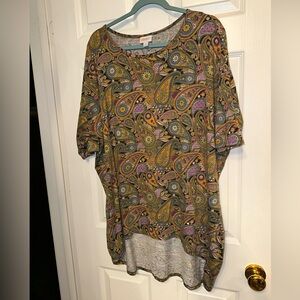 LulaRoe T Shirt XL  Multicolor Paisley Short Sleeve Tee Oversized Tunic Colorful